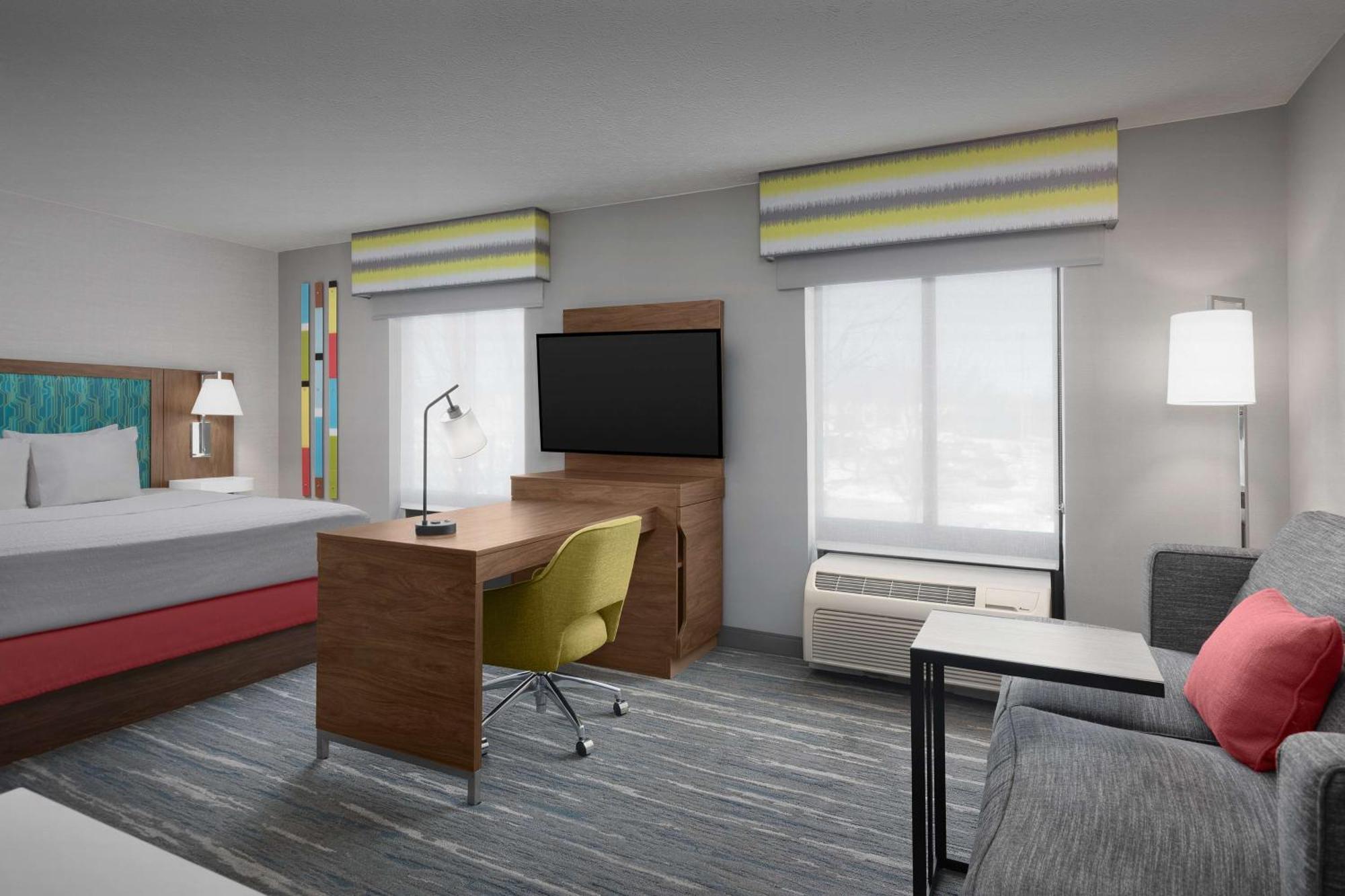 Hampton Inn Ватерлоо Экстерьер фото